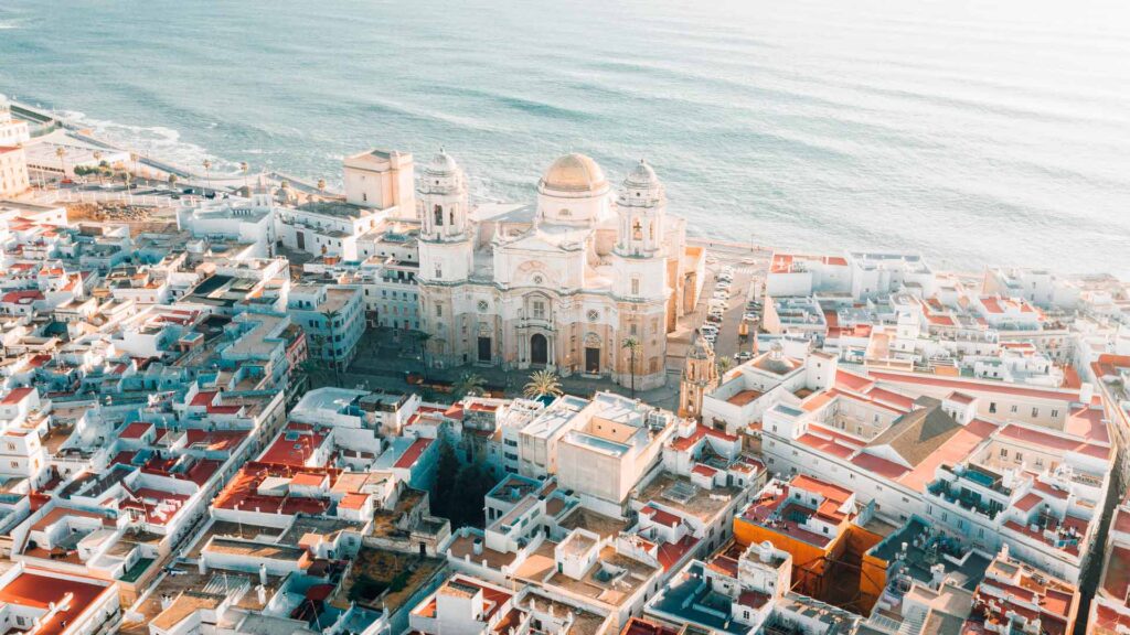 Barrios de Cádiz para vivir | Inmobiliaria Hispania