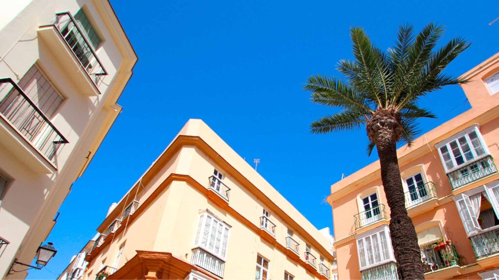 Vender un Piso Alquilado: Guía Completa para Propietarios e Inquilinos | Inmobiliaria Hispania